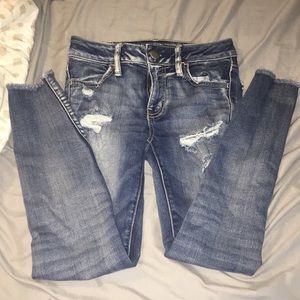 American Eagle Distressed Jeans